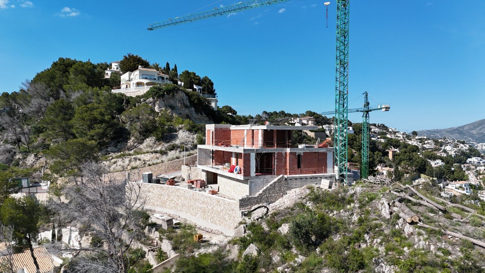 Luxe chalet met 4 slaapkamers en infinity zwembad in Benissa, La Fustera