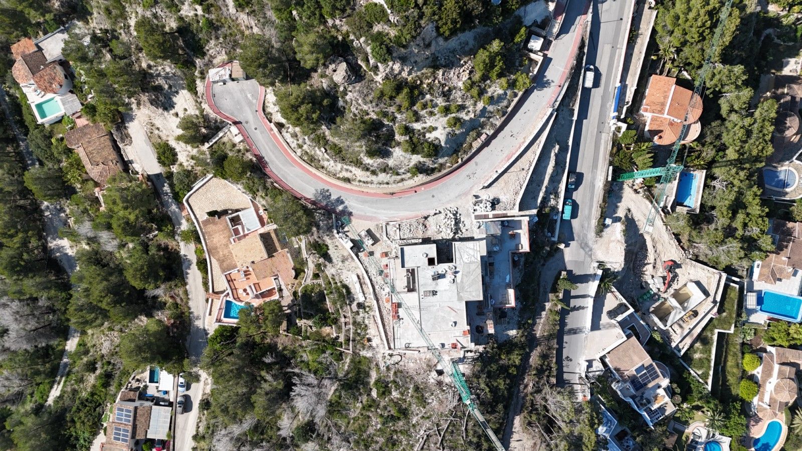 Luxe chalet met 4 slaapkamers en infinity zwembad in Benissa, La Fustera