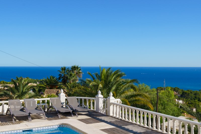 VILLA EN ALTEA