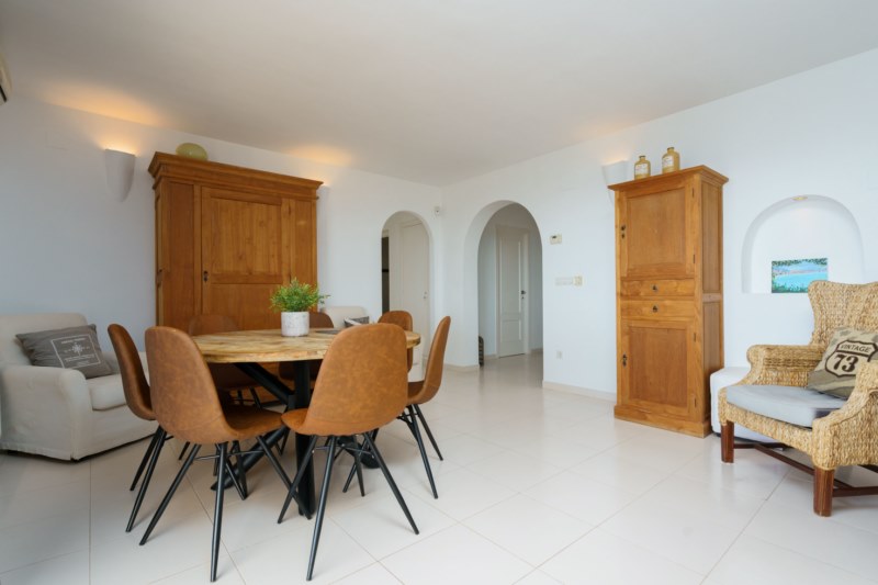 VILLA EN ALTEA