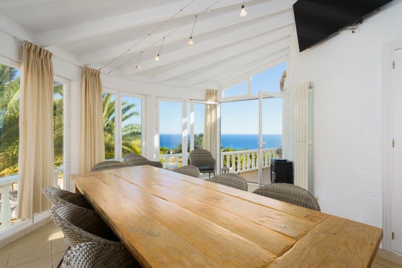 VILLA EN ALTEA
