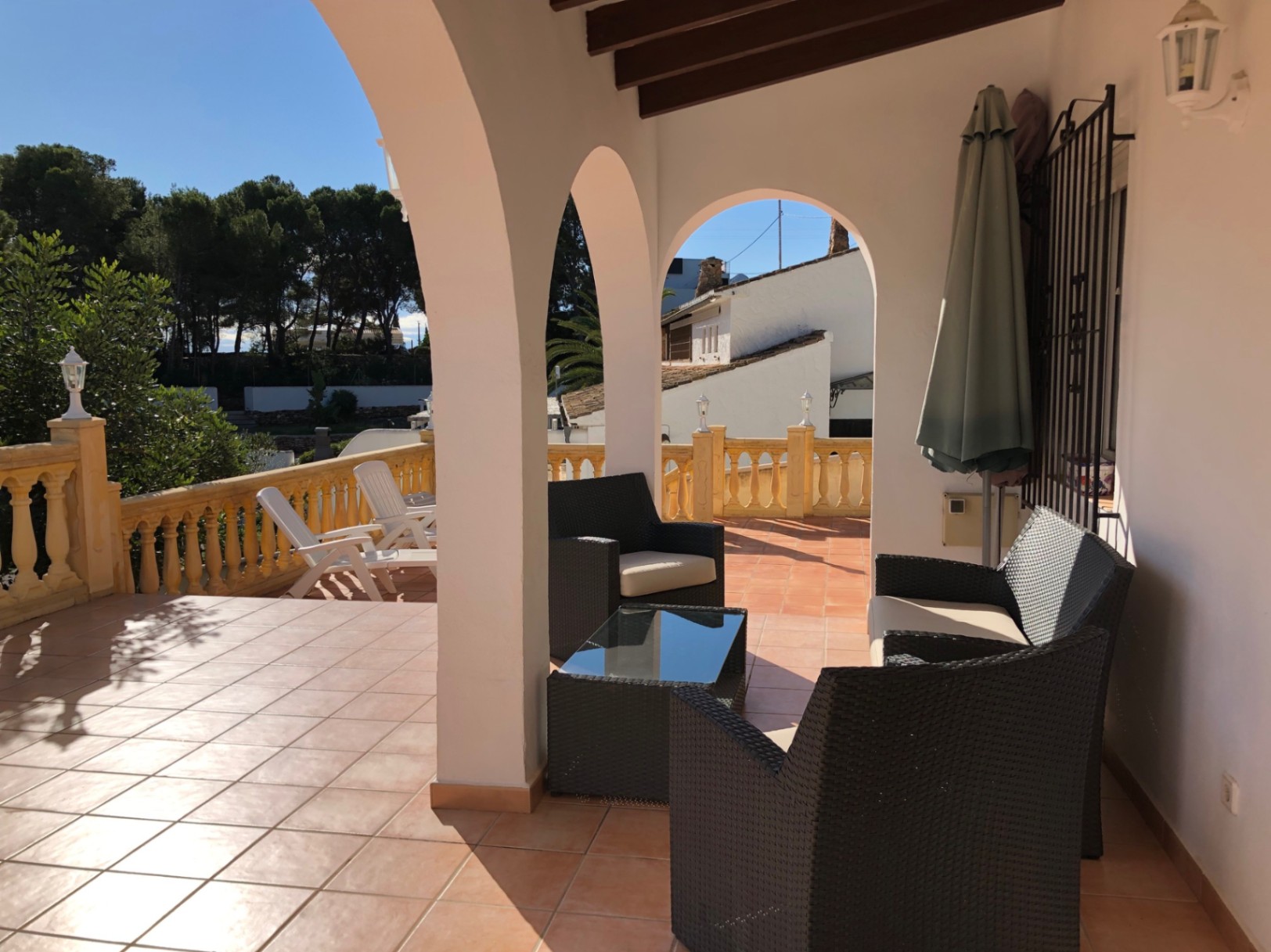 Villa con 3 dormitorios y piscina privada en la Fustera