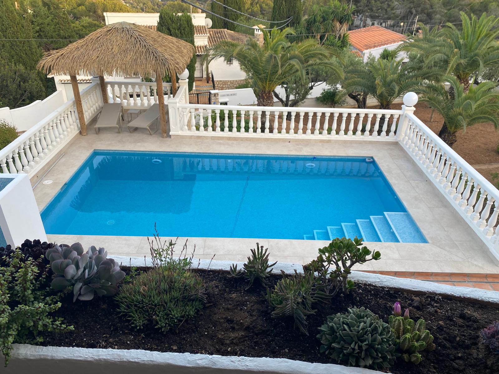 VILLA PARA 6 PERSONAS CON MUY BUENAS VISTAS AL MAR