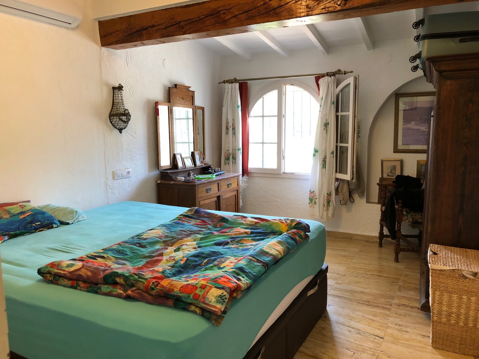 VILLA PARA 6 PERSONAS CON MUY BUENAS VISTAS AL MAR